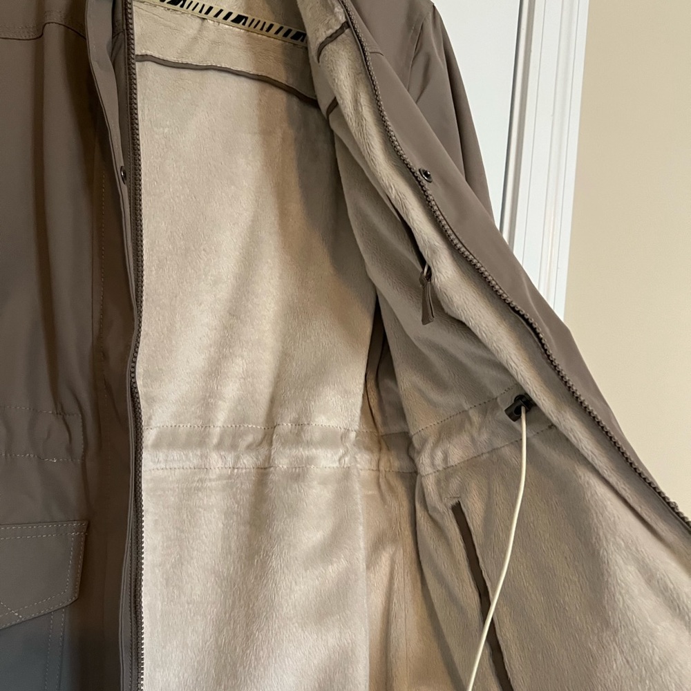 NWOT Natural Reflections Jacket. Very soft lining. - Picture 5 of 7